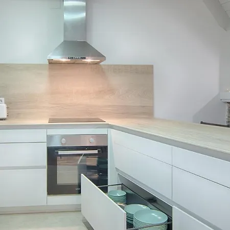 Saplan Real Estate Pijauert