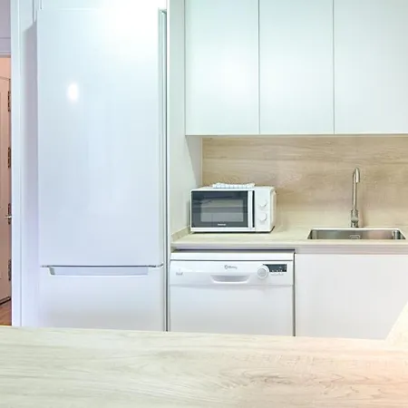 公寓 Saplan Real Estate Pijauert 莱斯